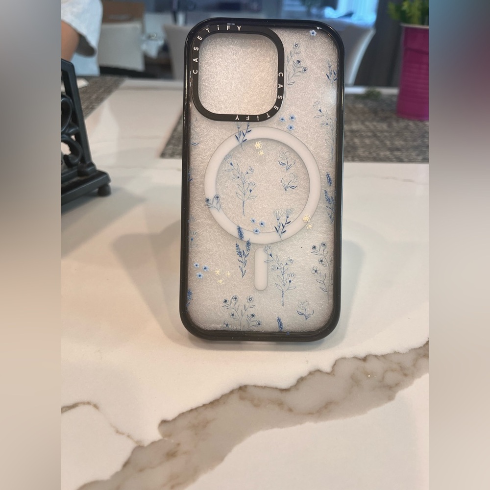 Iphone 14 Pro case - Casetify Blue Floral Phone Case with Black Border